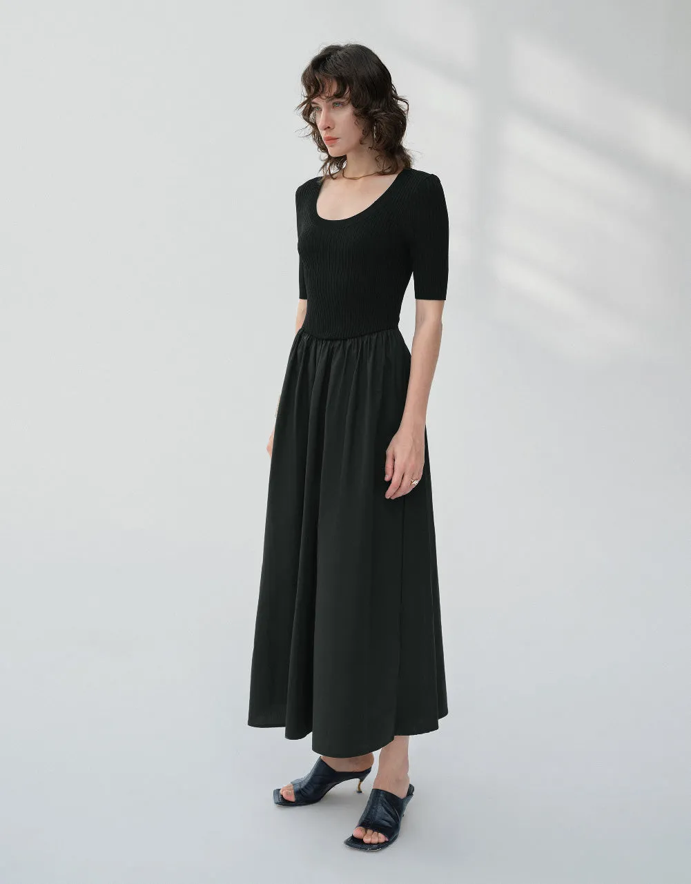 Crew Neck Knitted Dress